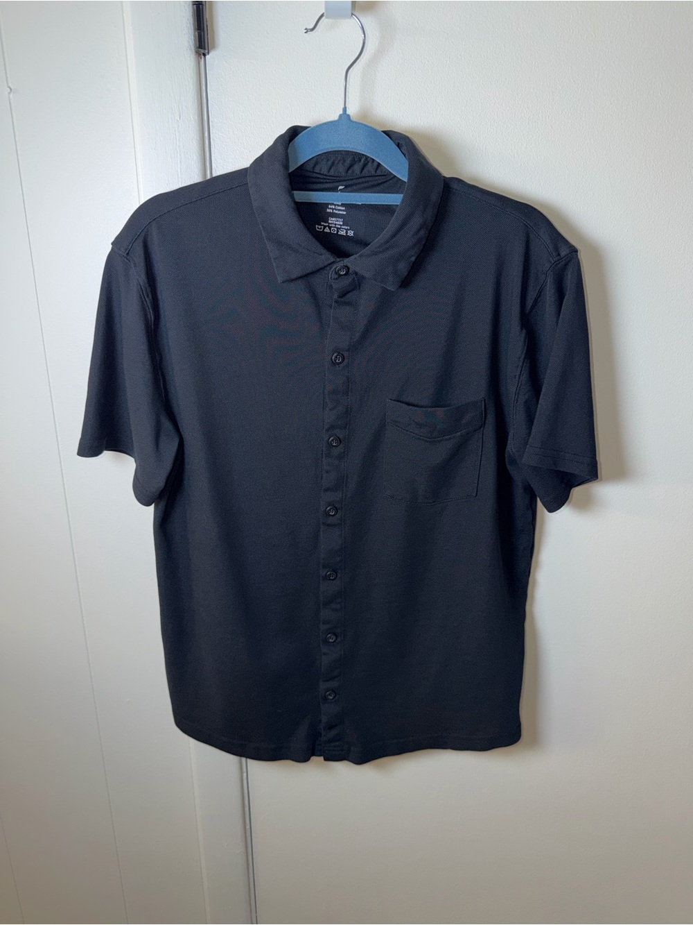 Fabletics Men’s Short‑Sleeve Button‑Down Shirt | Black | Small | GUC